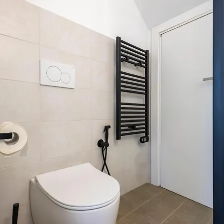 Torre Delle Rondini * Isolabona