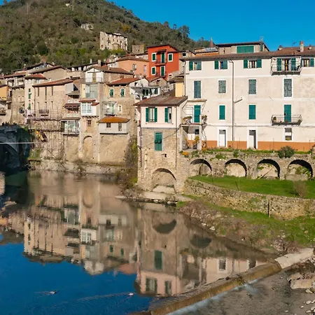Torre Delle Rondini Apartment