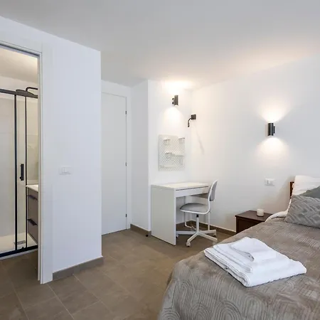 Torre Delle Rondini Apartment Isolabona